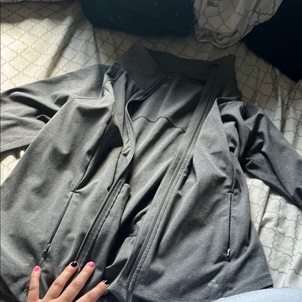 Men's Gray Jacket